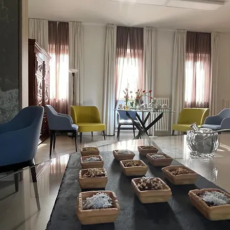 Al Santuario Di Fiorano Charming Hostel *